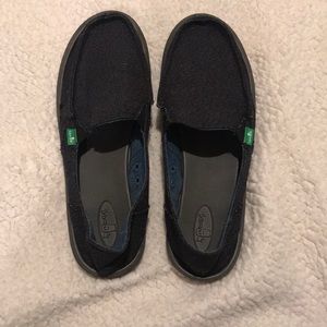Sanuk slip on shoes